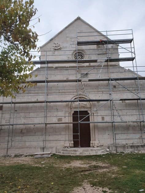 Nastavljaju se radovi uređenja crkve sv. Marije u Starom Gradu u Pagu
