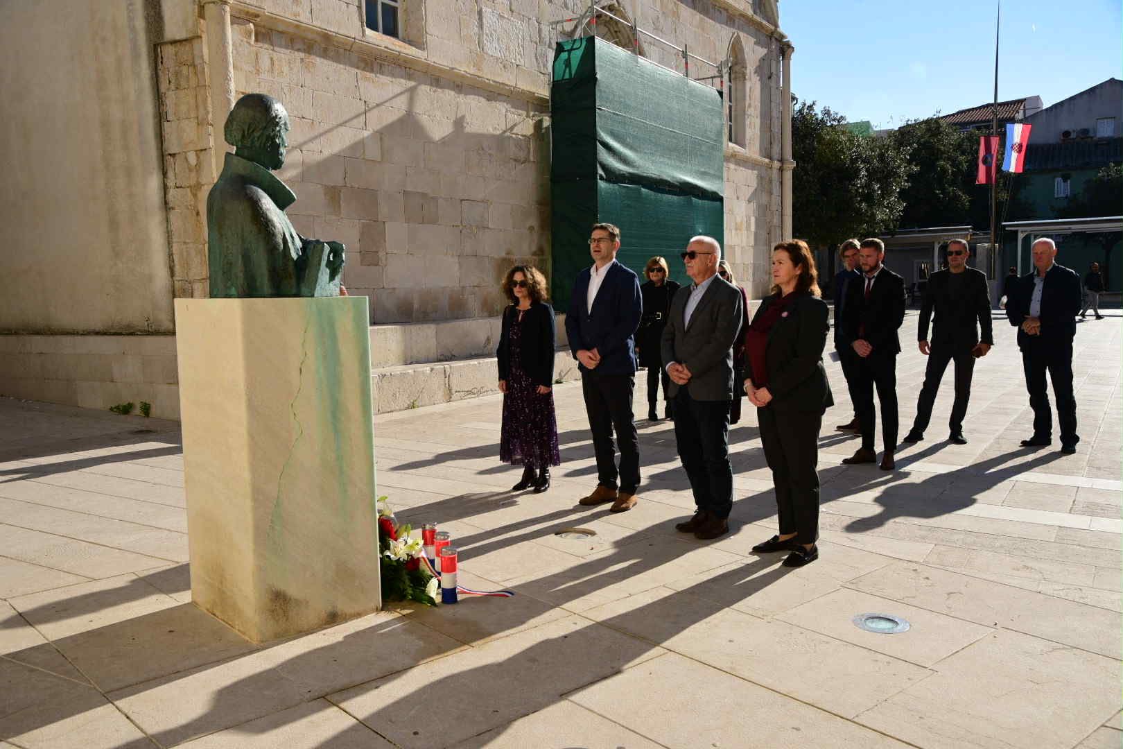 001fcf16 b4fe 4d4d b63a 16f6d40c234a