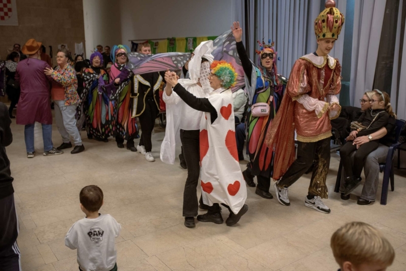 13-ELVISSMITKARNEVALPAG-7264