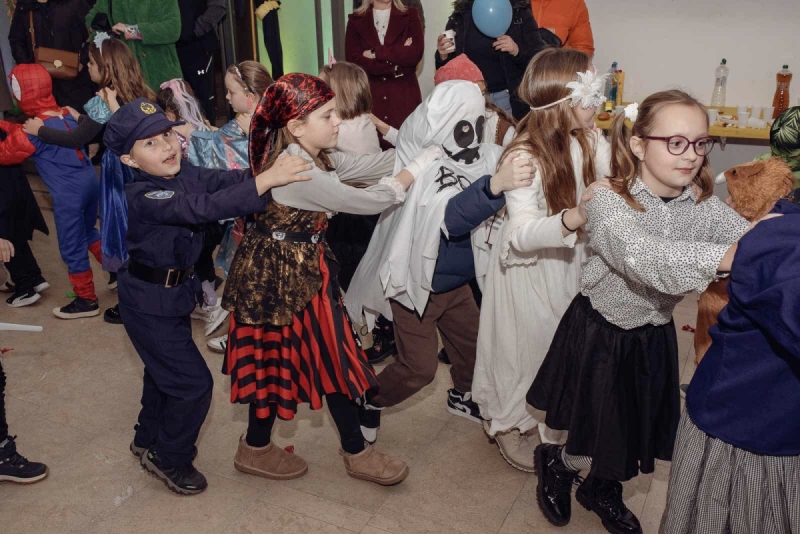 119-ELVISSMITPAGKARNEVAL-9166