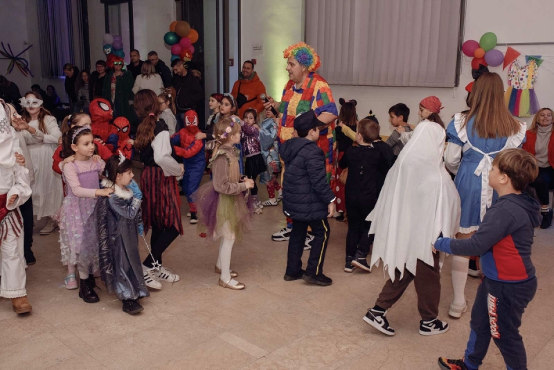 124-ELVISSMITPAGKARNEVAL-9185